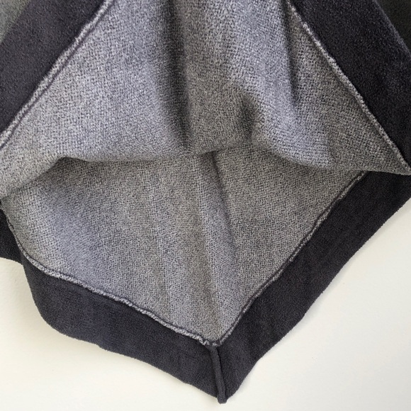 Barefoot Dreams Ocean Breeze Sweater Poncho - Picture 5 of 6